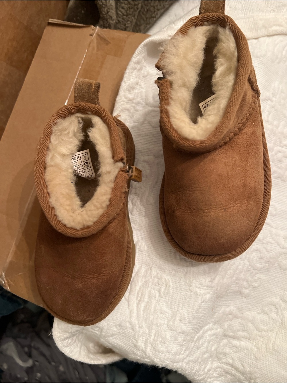 UGG Kids Chestnut Shearling-Lined Slip-On Booties